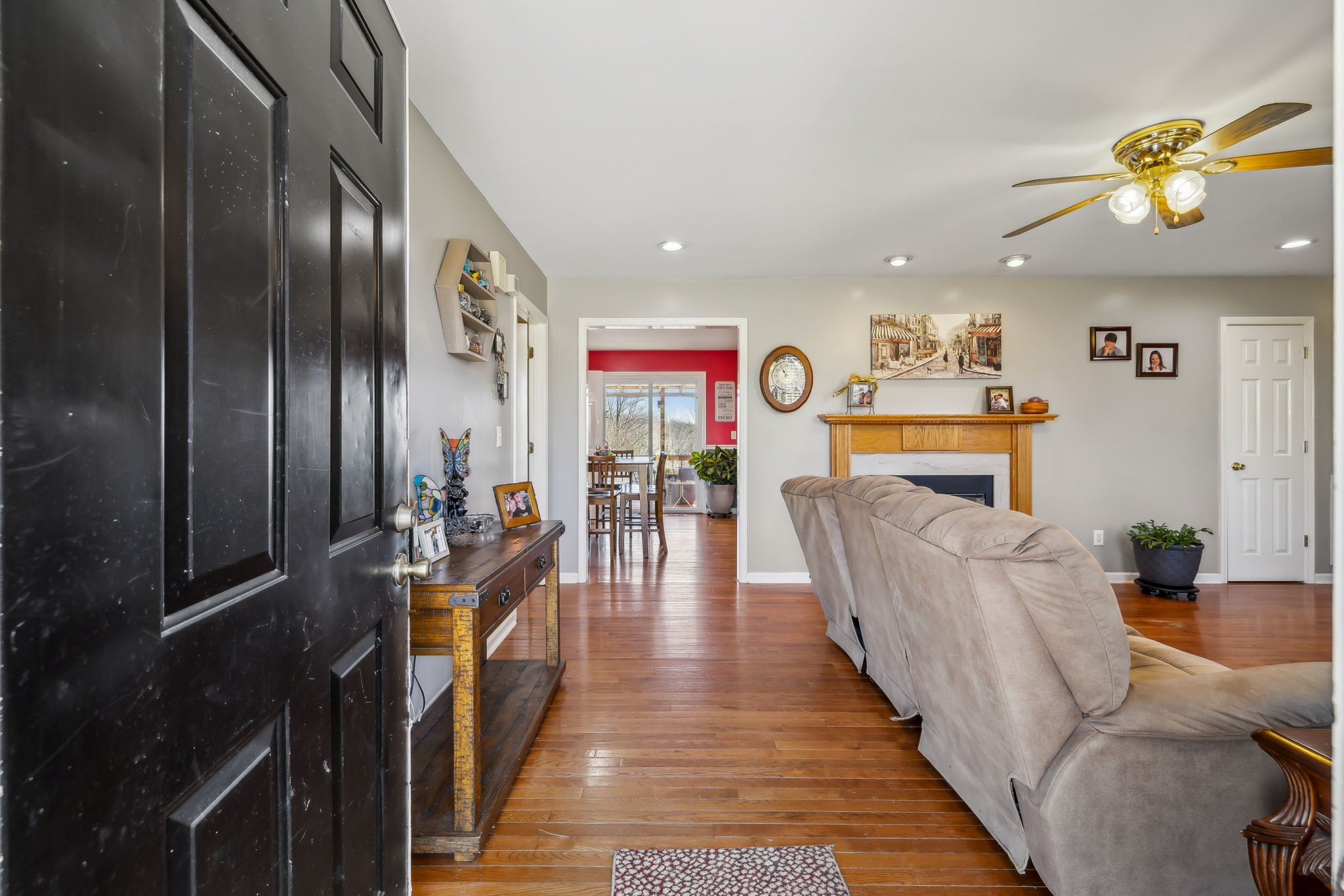 819 Blakemore Road Dickson, TN 37055 - Photo 16 of 54