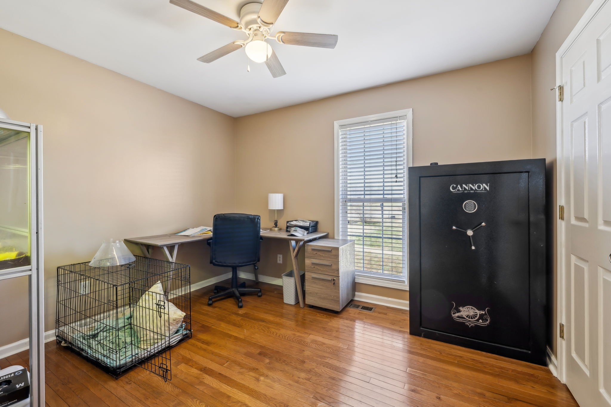 819 Blakemore Road Dickson, TN 37055 - Photo 31 of 54 a workspace with furniture and a window