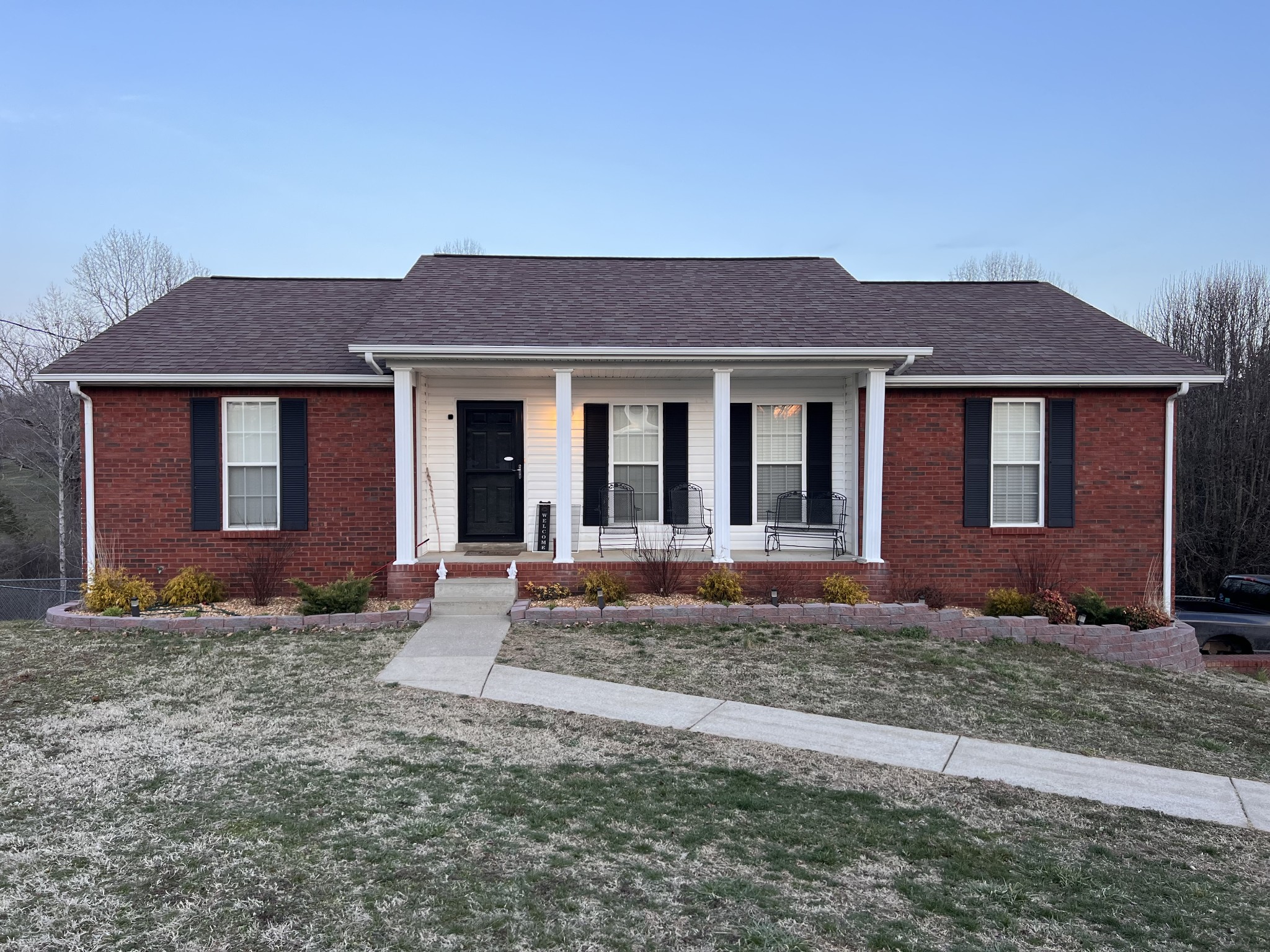 819 Blakemore Road Dickson, TN 37055 - Photo 4 of 54 a house that has a lot of windows in it