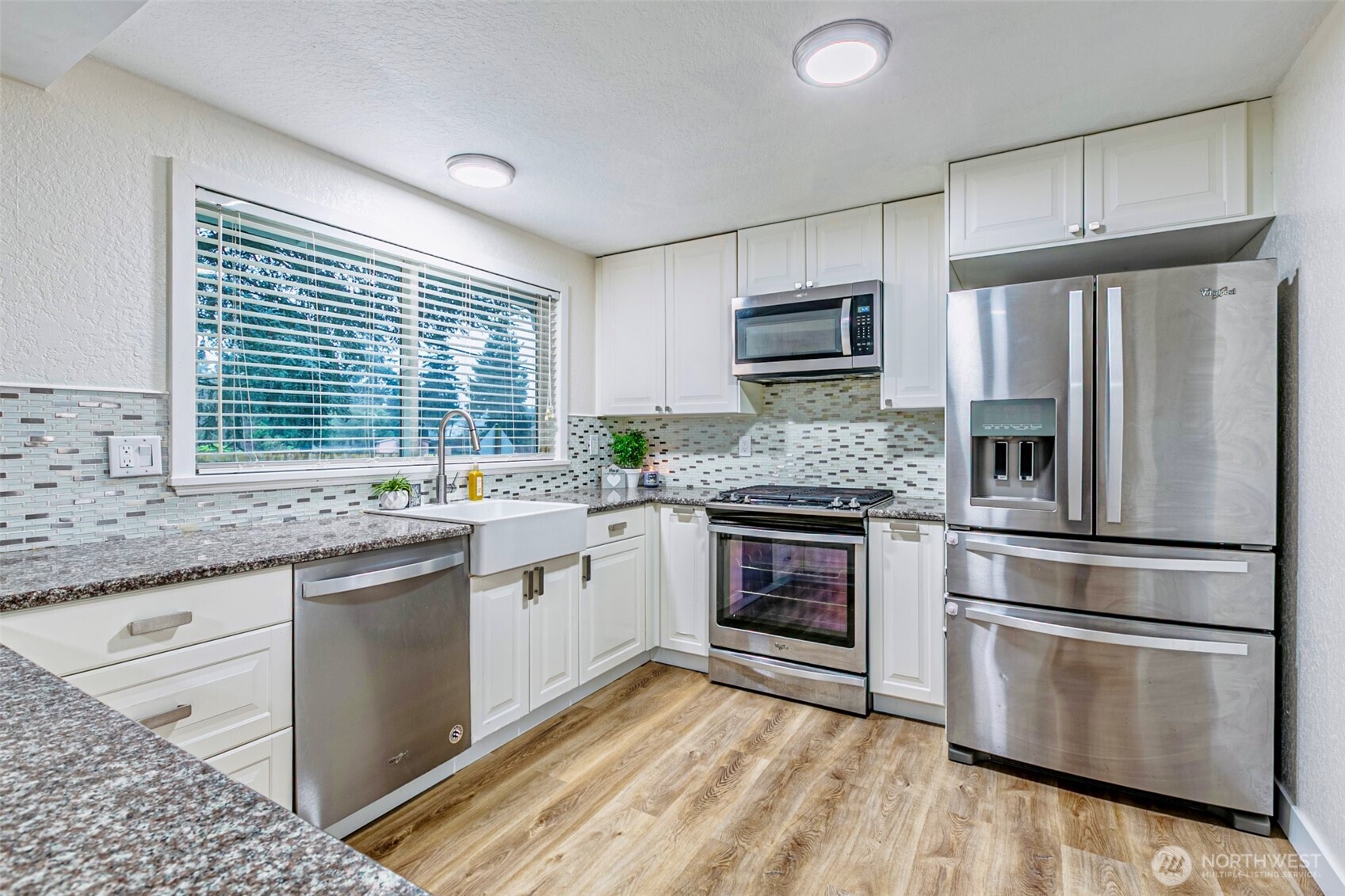 2419 Southwest 319th Place Federal Way, WA 98023 - Photo 17 of 40