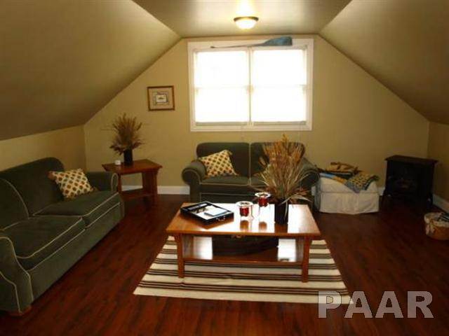 170 Fairview Washington, IL 61571 - Photo 16 of 24 Gallery Image 16