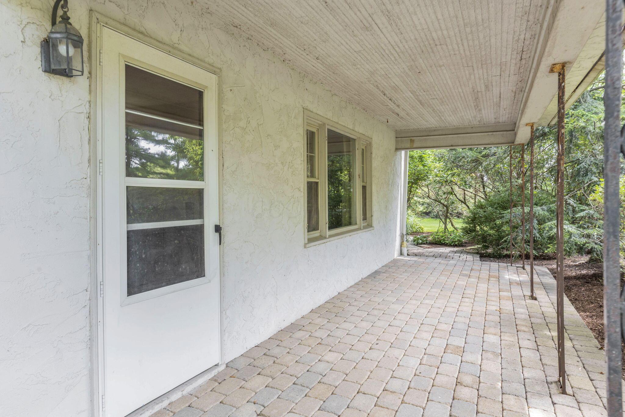 6646 Duffy Road Delaware, OH 43015 - Photo 6 of 61 Front Porch