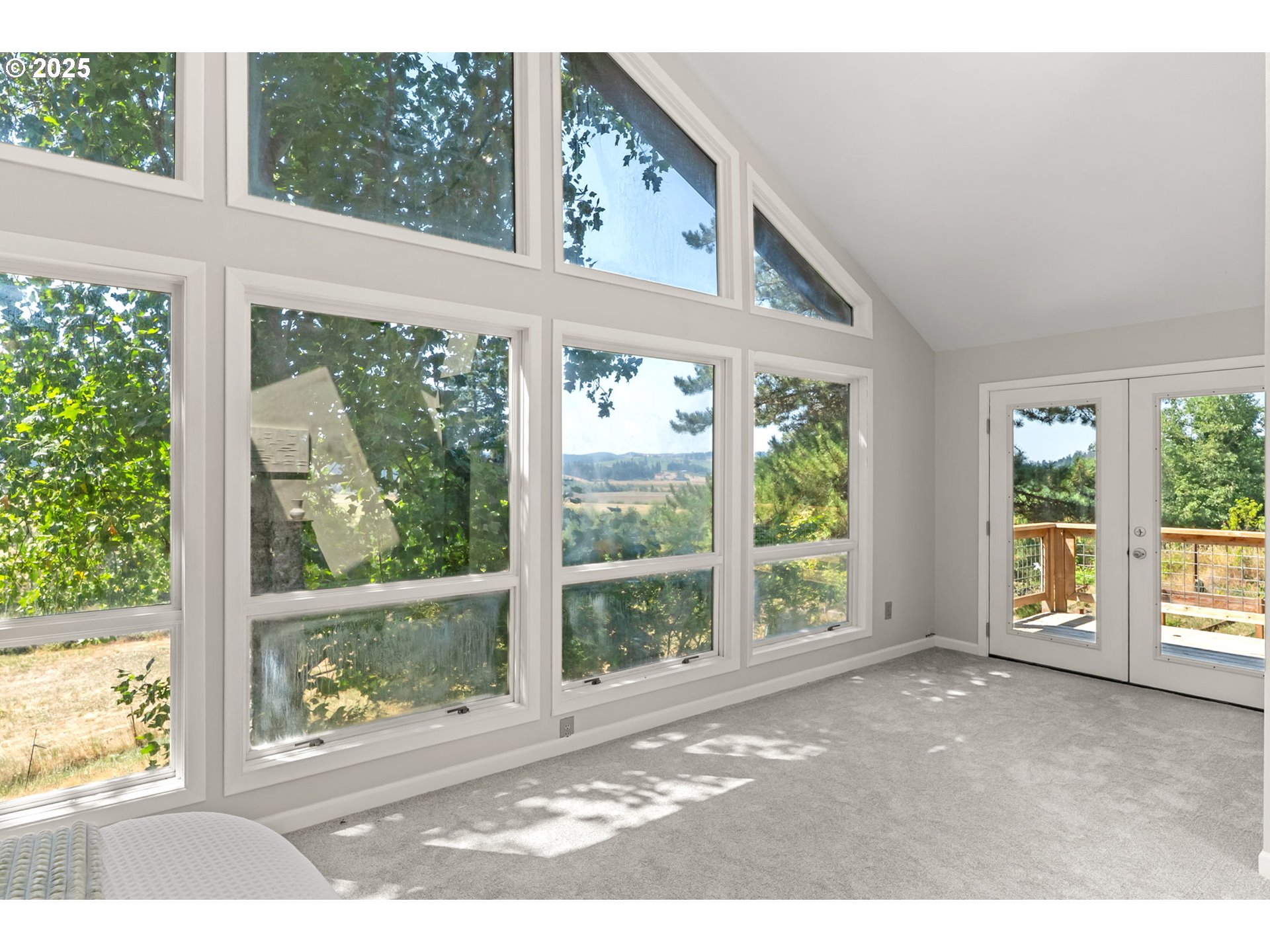 28208 Cottage Grove Lorane Road Cottage Grove, OR 97424 - Photo 22 of 47