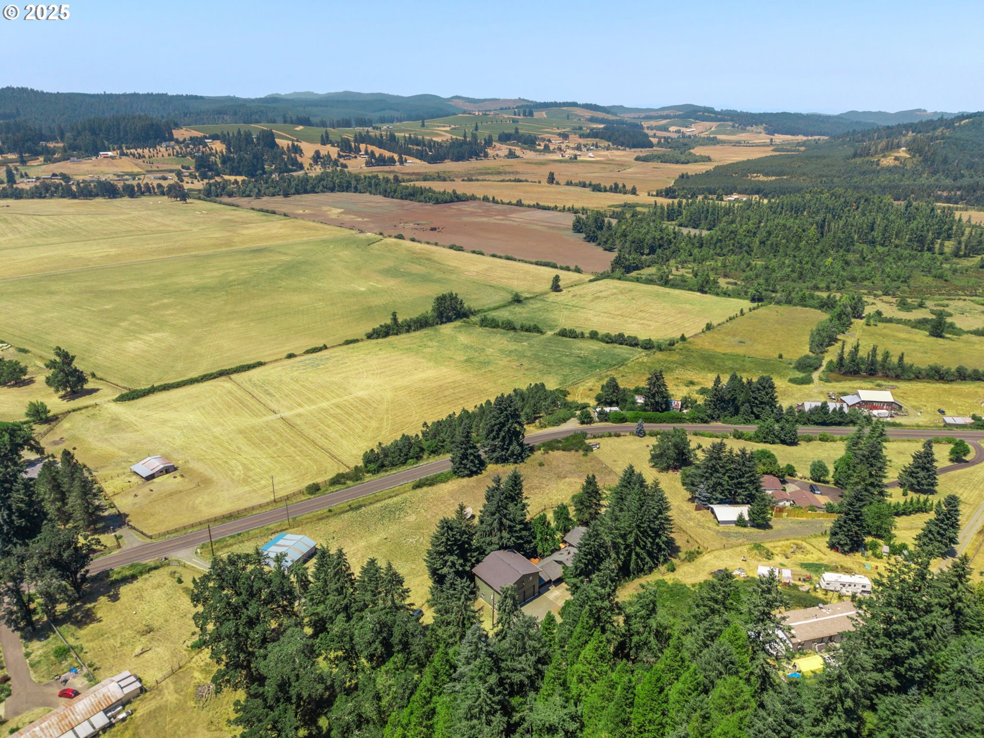 28208 Cottage Grove Lorane Road Cottage Grove, OR 97424 - Photo 43 of 47
