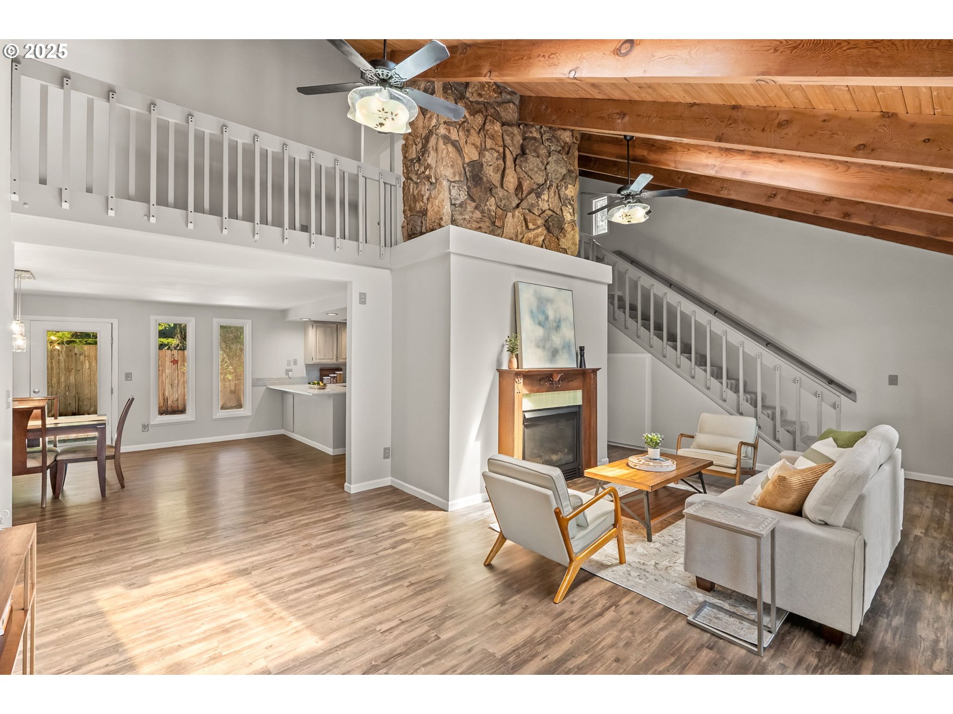 28208 Cottage Grove Lorane Road Cottage Grove, OR 97424 - Photo 6 of 47