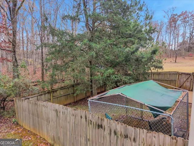 a view of a tennis court