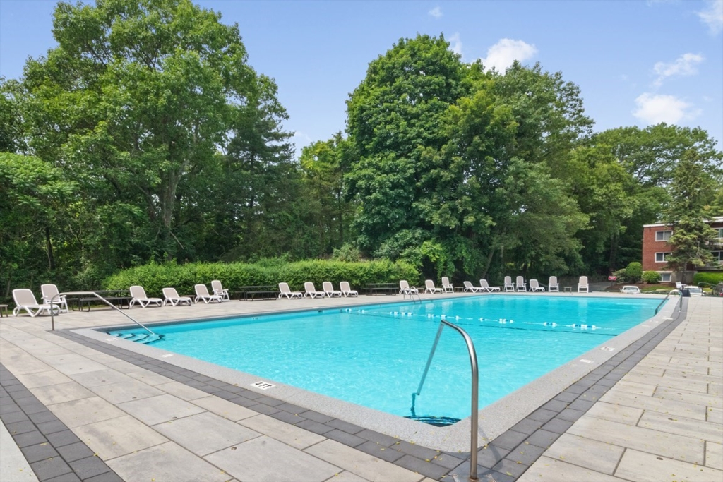 56 Jacqueline Road, Unit 12 Waltham, MA 02452 - Photo 33 of 37 Gallery Image 33
