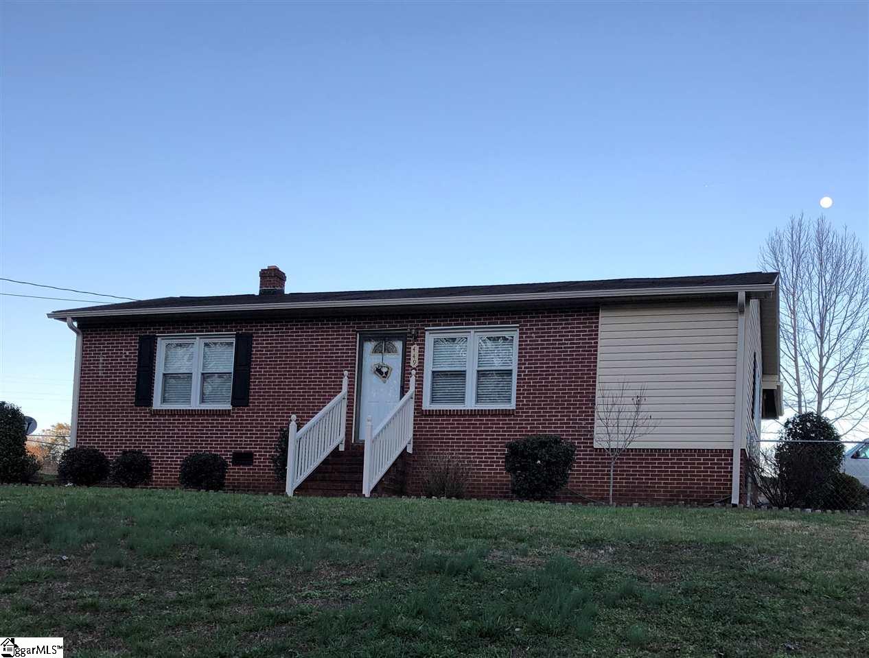449 Black Snake Road Easley, SC 29640 - Photo 1 of 35