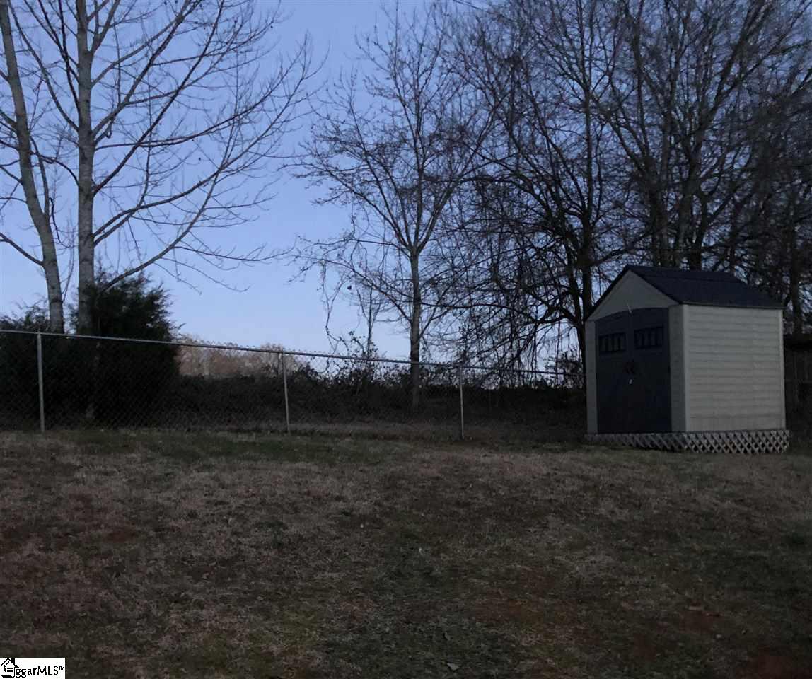449 Black Snake Road Easley, SC 29640 - Photo 31 of 35
