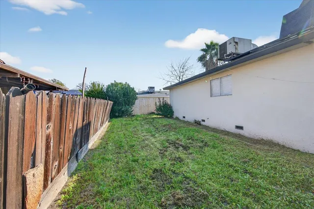 $369,900 | 2931 Paula Drive, Clovis, CA 93612