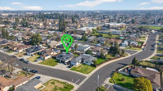 $369,900 | 2931 Paula Drive, Clovis, CA 93612