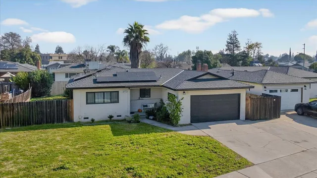$375,000 | 2931 Paula Drive, Clovis, CA 93612