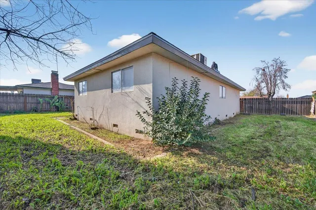 $375,000 | 2931 Paula Drive, Clovis, CA 93612