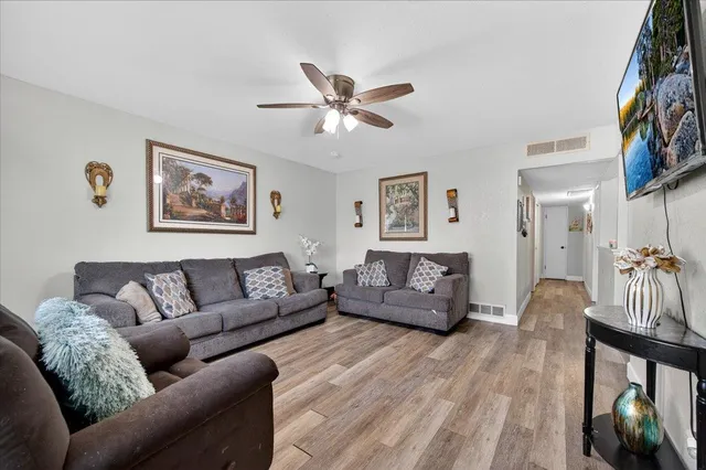 $375,000 | 2931 Paula Drive, Clovis, CA 93612