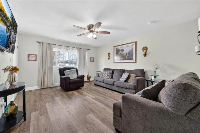 $375,000 | 2931 Paula Drive, Clovis, CA 93612