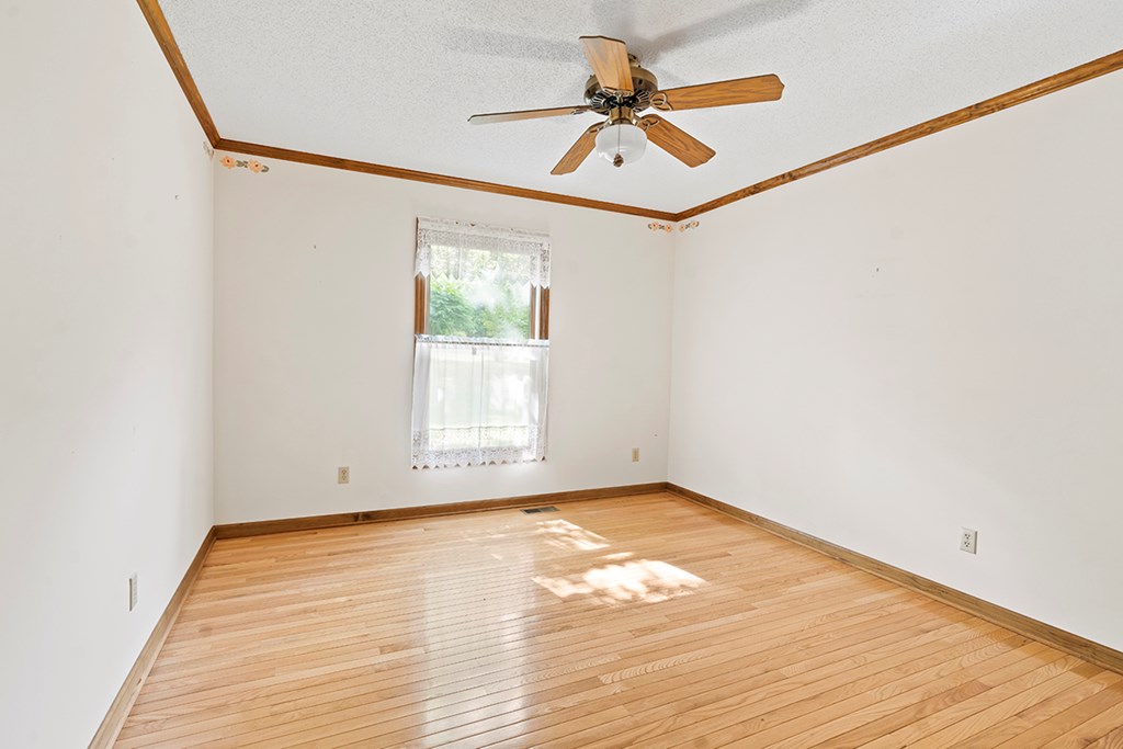 3060 Scurry Island Road Chappells, SC 29037 - Photo 16 of 22