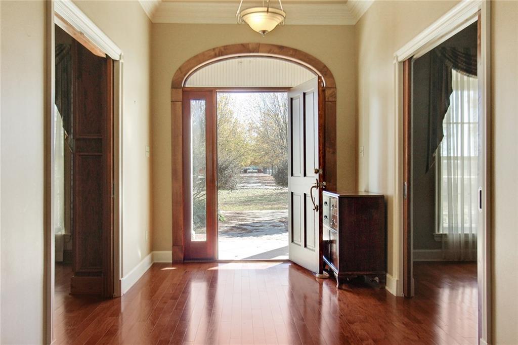 5001 Plantation Road Alexandria, LA 71303 - Photo 3 of 20 Gallery Image 3