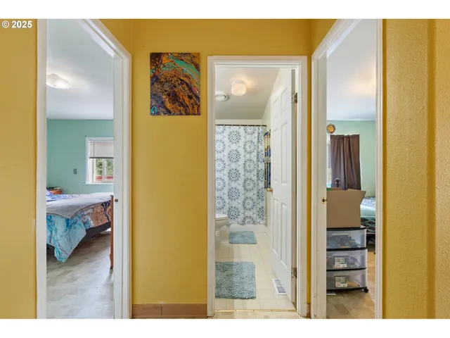 $650,000 | 227 Lapp Lane, Roseburg, OR 97471