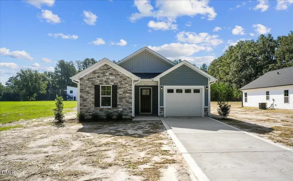 $239,000 | 314 East Howard Street, Roseboro, NC 28382