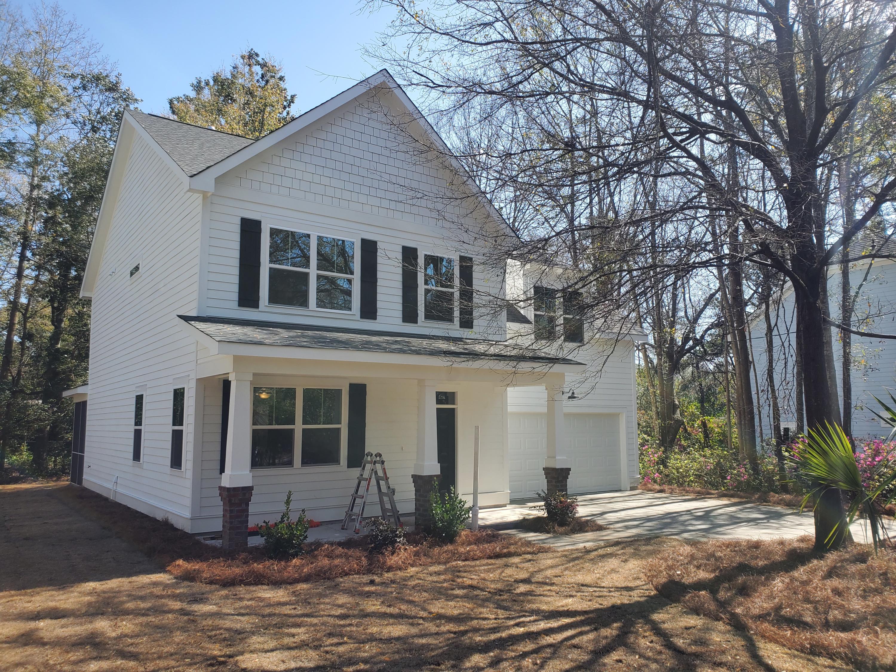 1220 Ashley Hall Rd Front of home 2