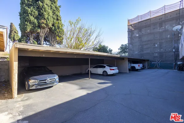 $2,645,000 | 10130 South Inglewood Avenue, Inglewood, CA 90304