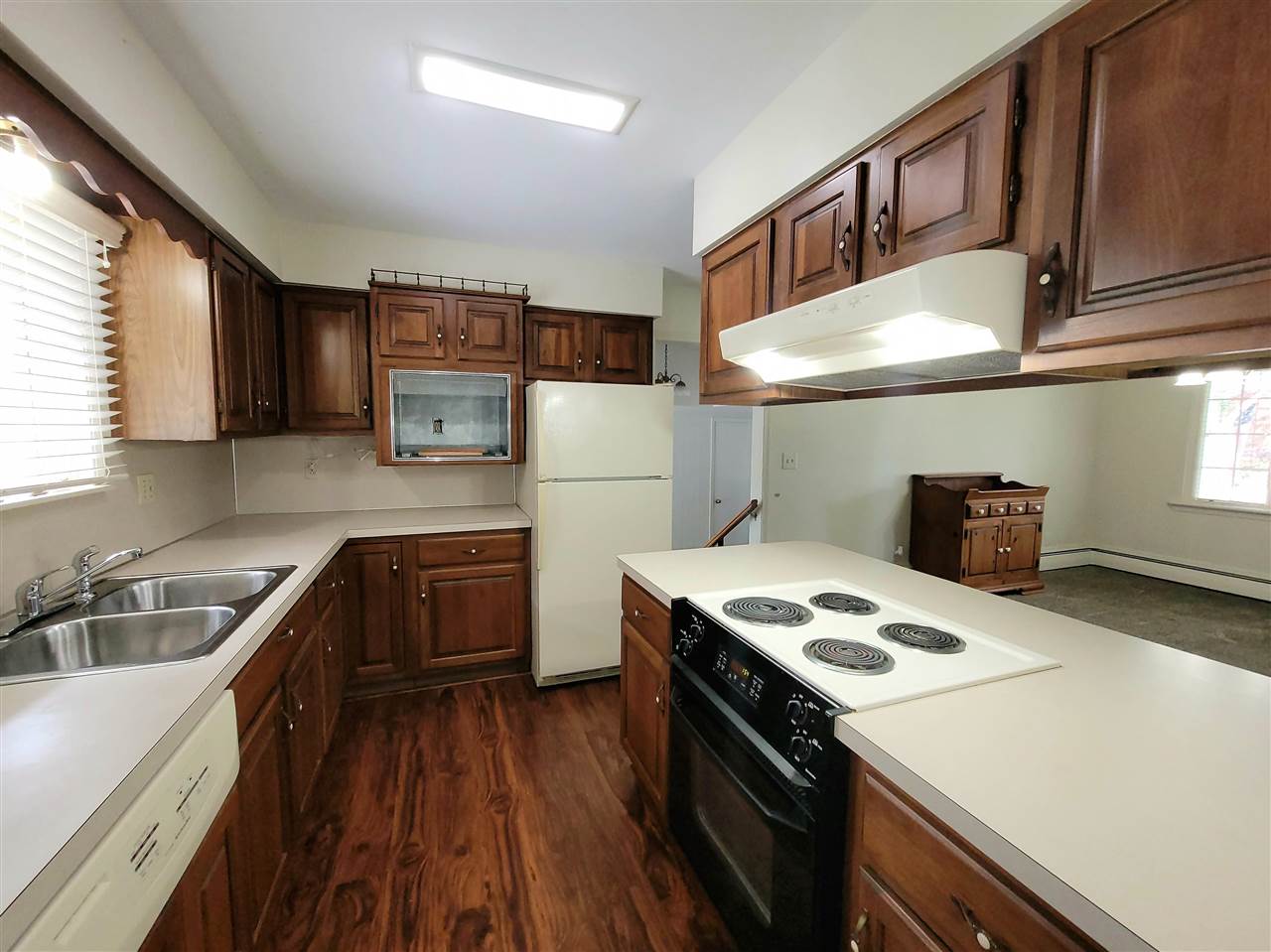 3236 West Wilson Road Clio, MI 48420 - Photo 8 of 36 Kitchen