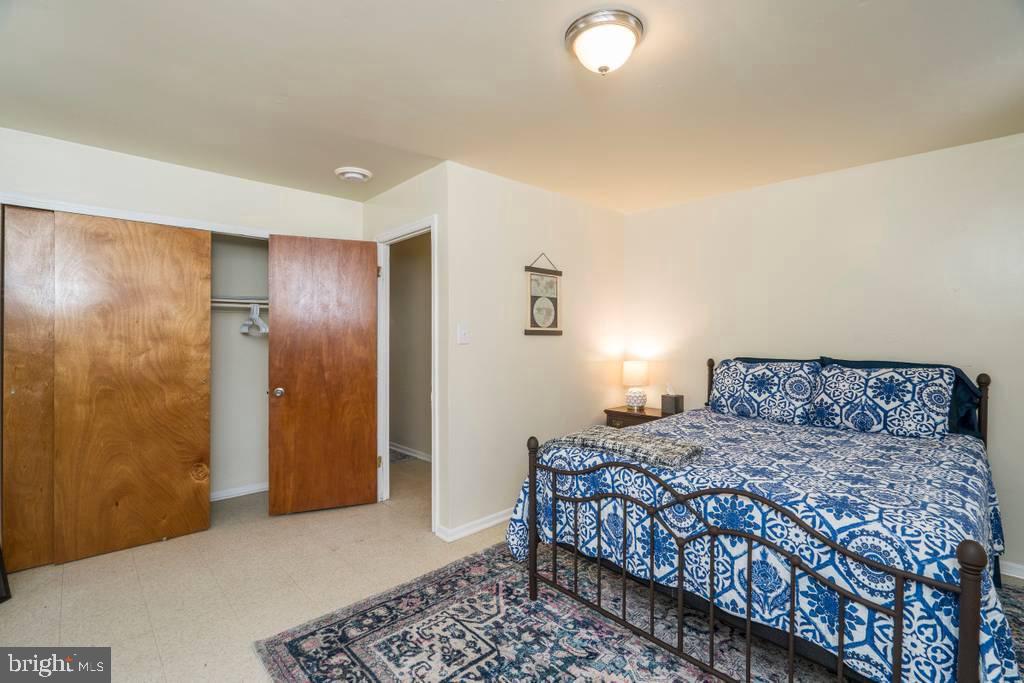 1619 Master Street Philadelphia, PA 19121 - Photo 15 of 21