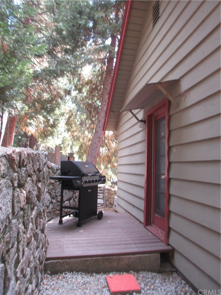 809 Arth Drive Crestline, CA 92325 - Photo 35 of 46