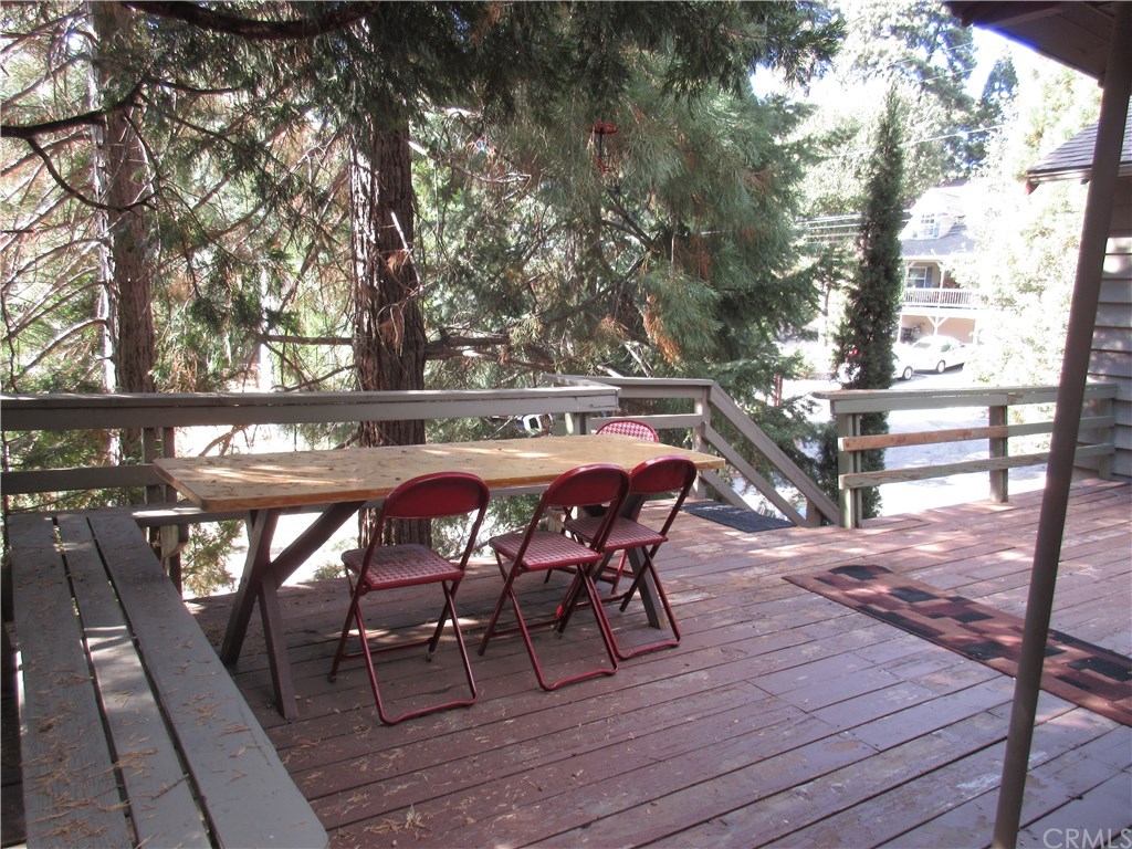 809 Arth Drive Crestline, CA 92325 - Photo 6 of 46