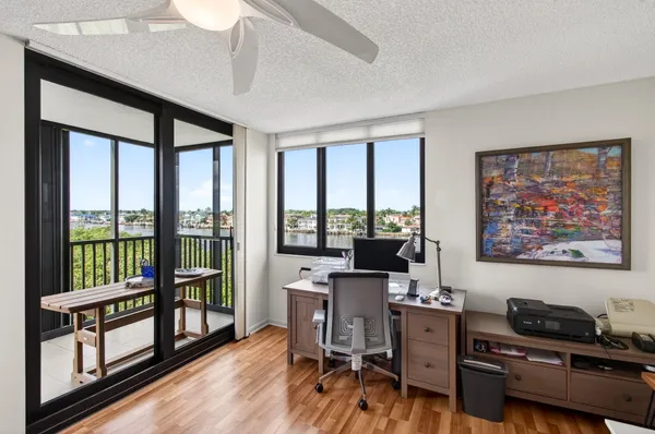 $800,000 | 3420 South Ocean Boulevard, Unit 5Z, Highland Beach, FL 33487