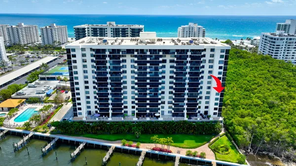 $800,000 | 3420 South Ocean Boulevard, Unit 5Z, Highland Beach, FL 33487