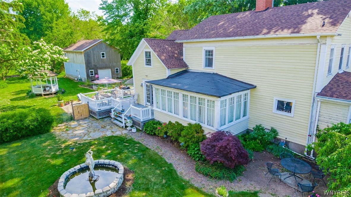 2559 Youngstown Lockport Road Porter, NY 14131 - Photo 6 of 50