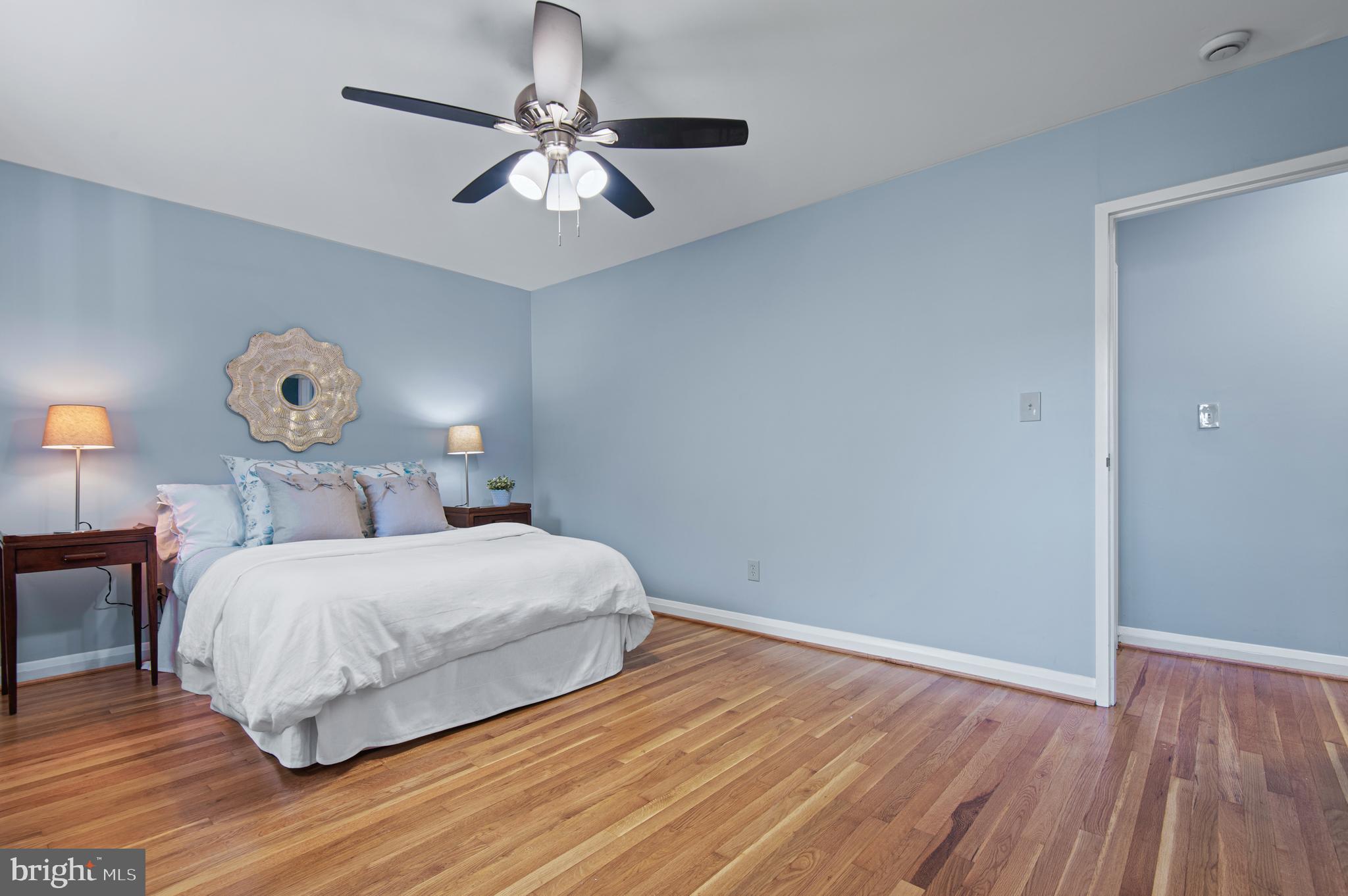 8403 Kings Ridge Road Parkville, MD 21234 - Photo 17 of 41 Primary Bedroom - Huge!