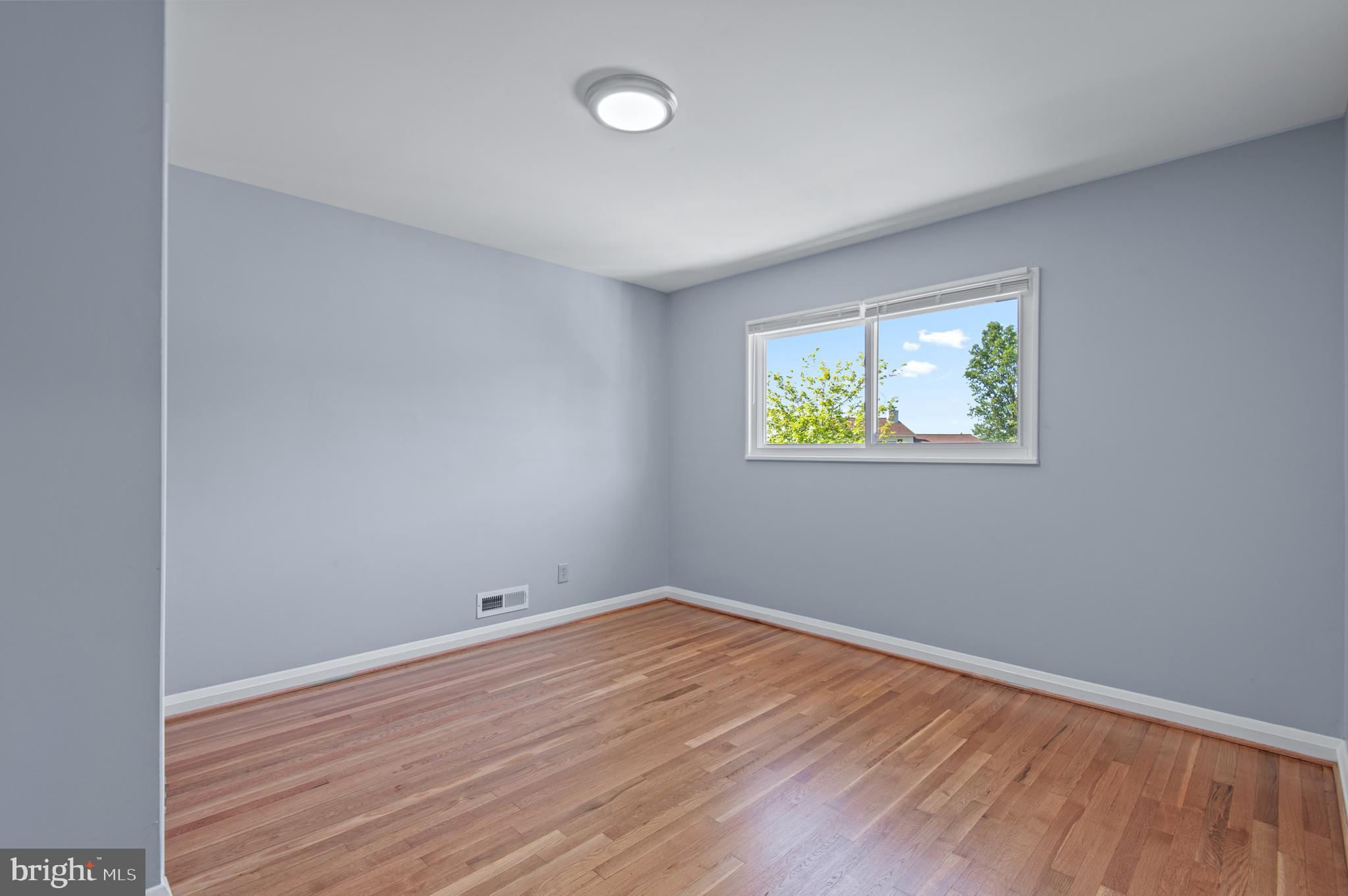 8403 Kings Ridge Road Parkville, MD 21234 - Photo 21 of 41 Second Bedroom - Large and Bright!