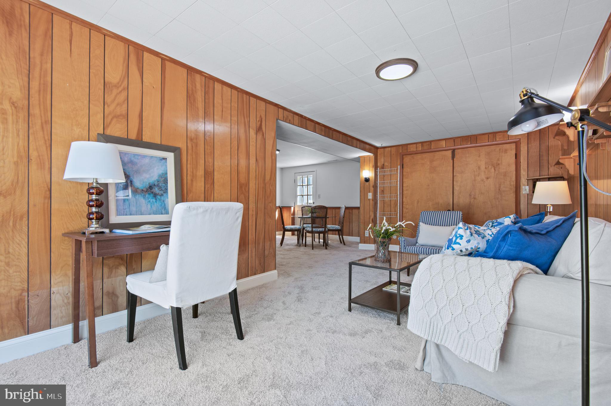 8403 Kings Ridge Road Parkville, MD 21234 - Photo 30 of 41 Family Room