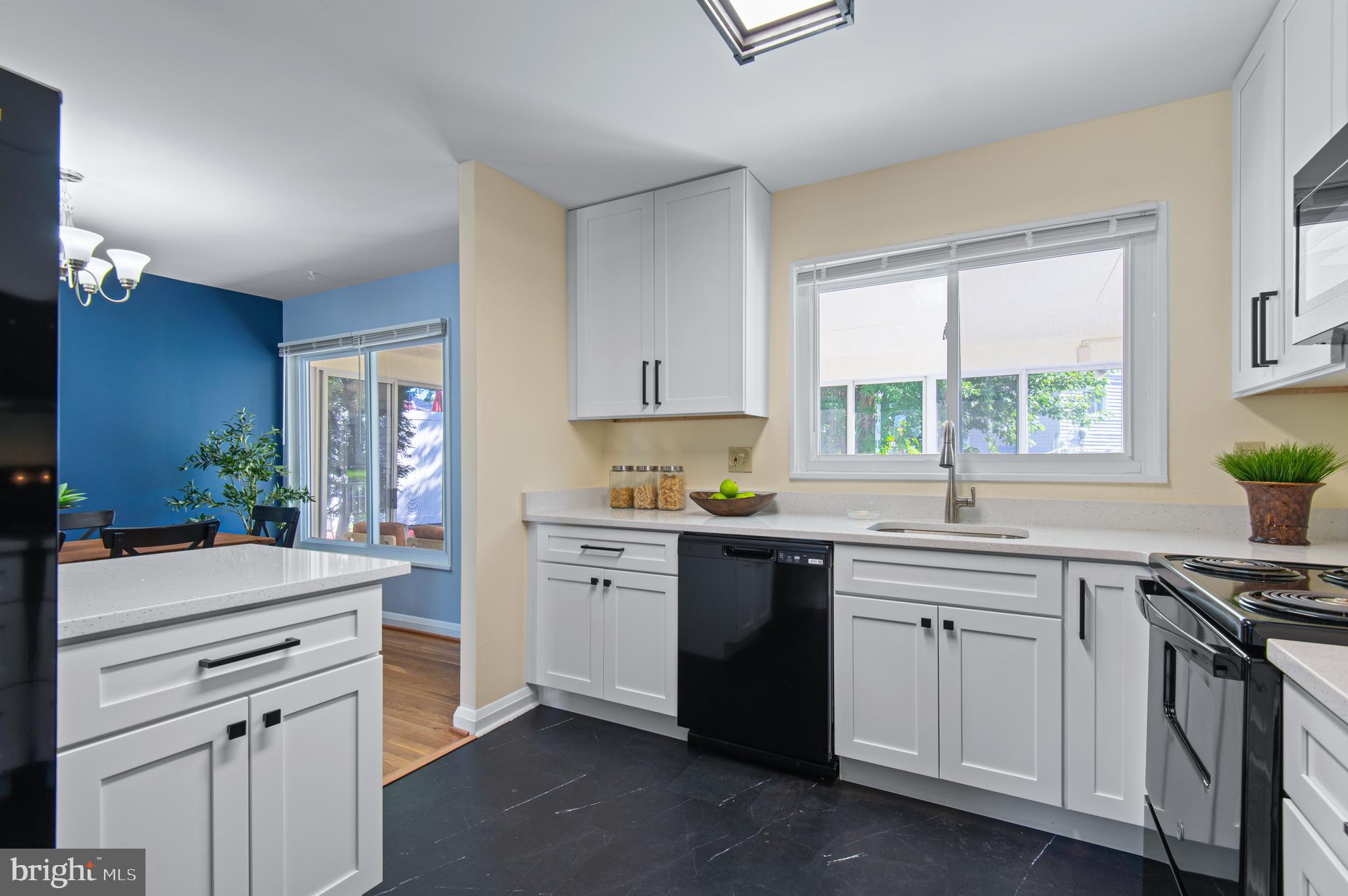 8403 Kings Ridge Road Parkville, MD 21234 - Photo 10 of 41 Kitchen with New Cabinets
