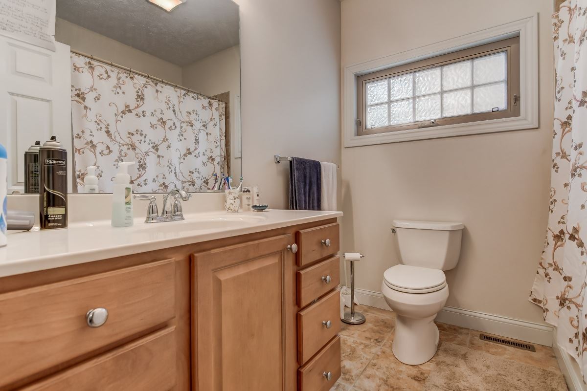 2553 Winfield Drive Springfield, IL 62704 - Photo 22 of 33 Gallery Image 22