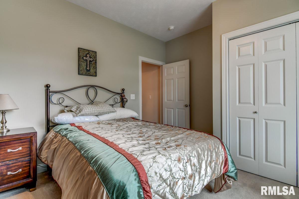 2553 Winfield Drive Springfield, IL 62704 - Photo 23 of 33 Gallery Image 23