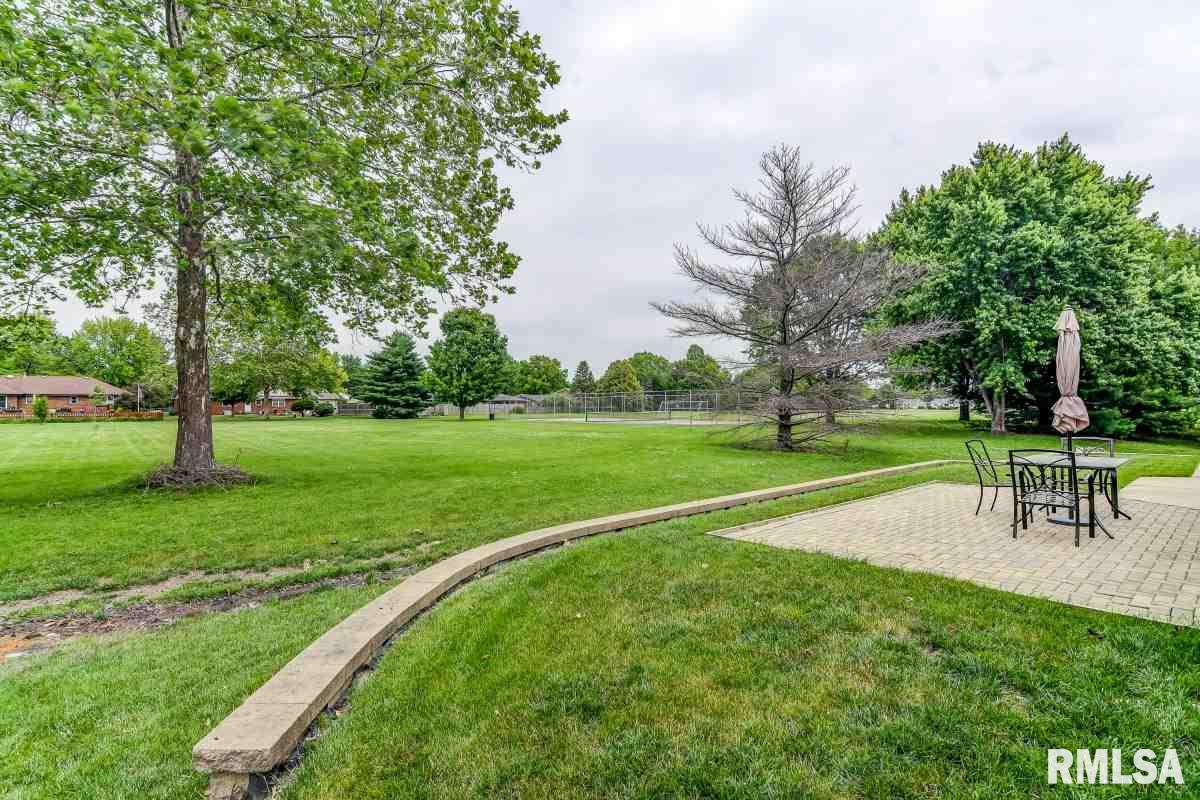 2553 Winfield Drive Springfield, IL 62704 - Photo 26 of 33 Gallery Image 26