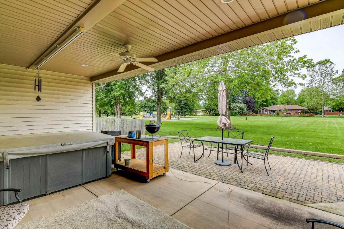 2553 Winfield Drive Springfield, IL 62704 - Photo 27 of 33 Gallery Image 27