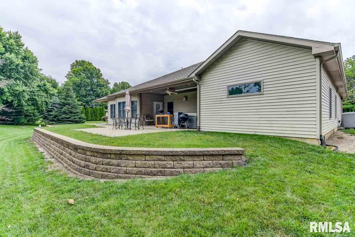 2553 Winfield Drive Springfield, IL 62704 - Photo 29 of 33 Gallery Image 29