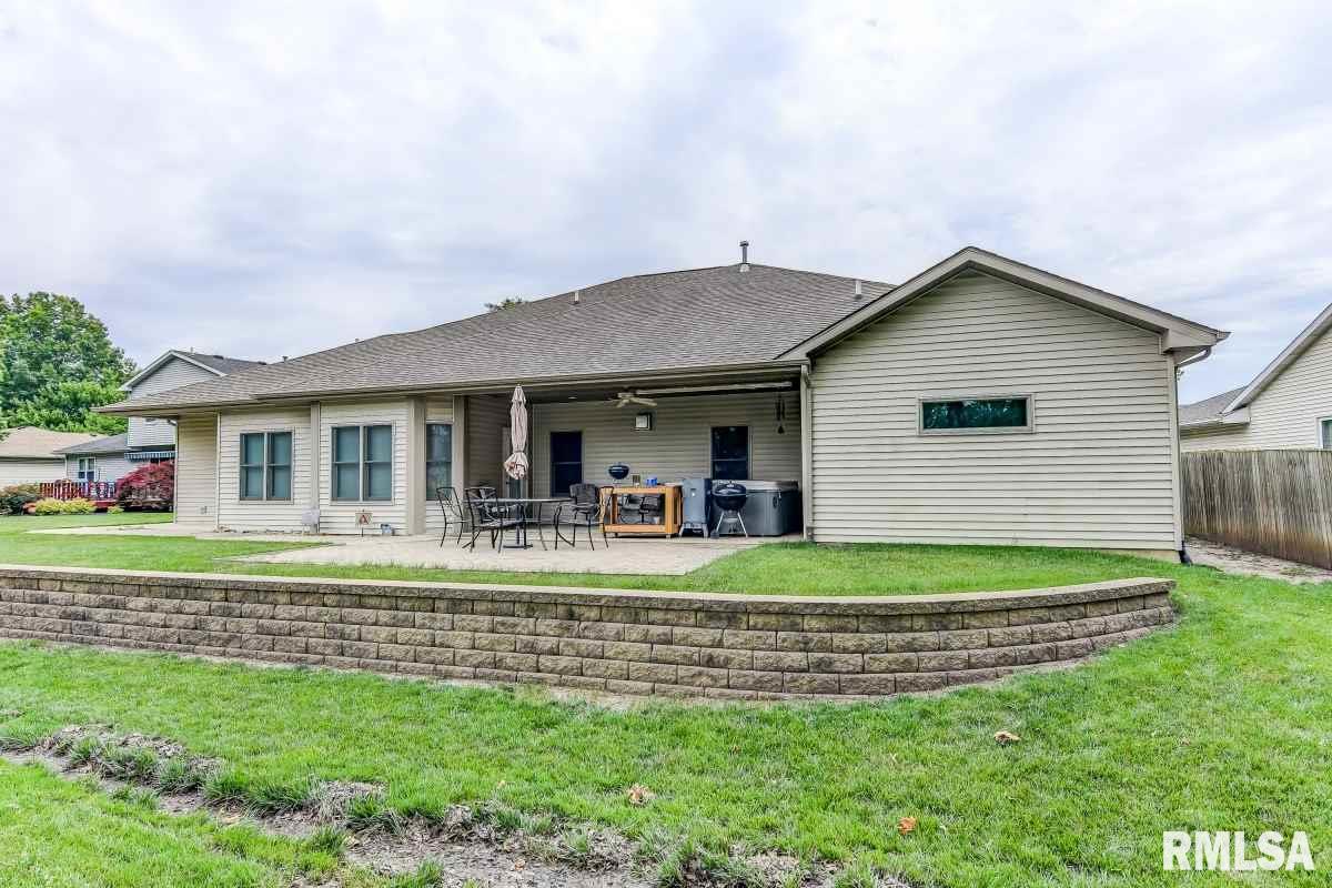 2553 Winfield Drive Springfield, IL 62704 - Photo 31 of 33 Gallery Image 31