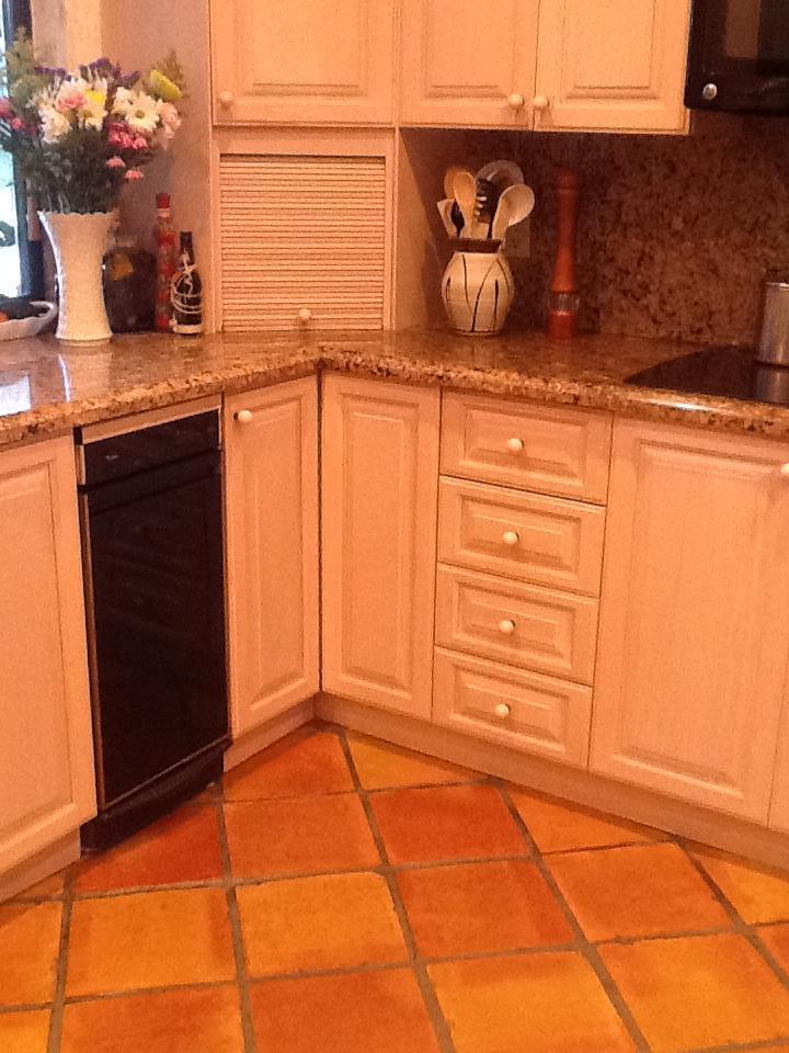 20980 Olivo Way Boca Raton, FL 33433 - Photo 3 of 19 kitchen with lazy susan
