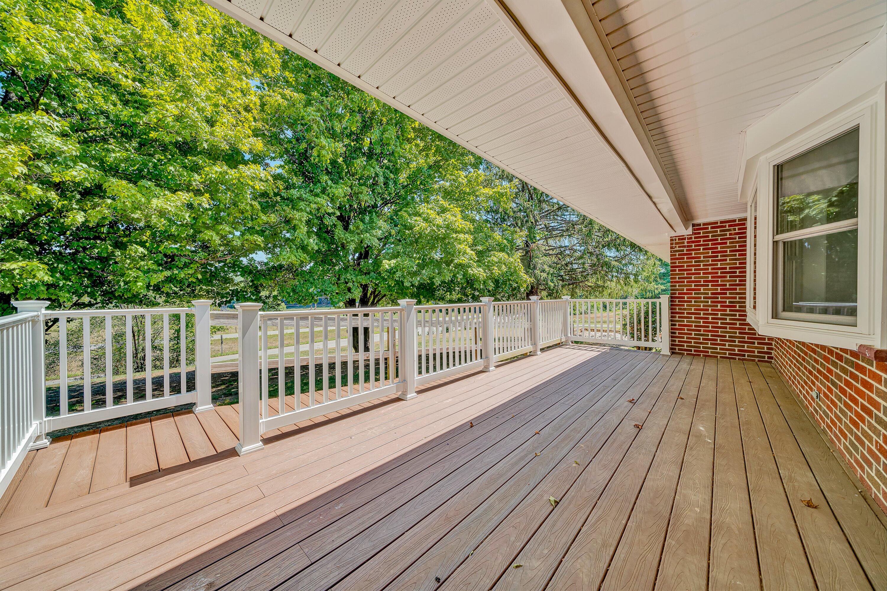 2047 Botetourt Road Fincastle, VA 24090 - Photo 4 of 59 04-VM-09489