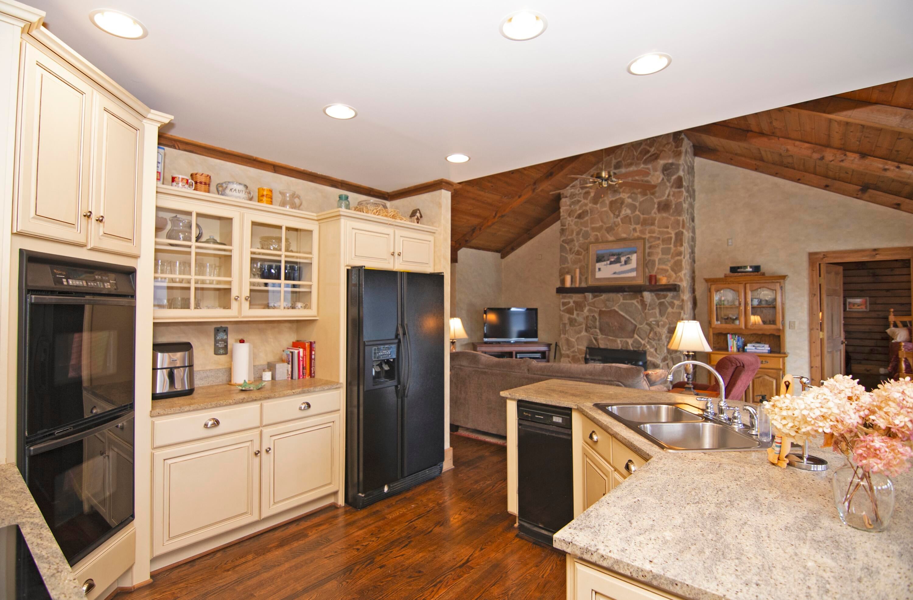 818 Anthony Ridge Road Frankford, WV 24938 - Photo 32 of 88 Gallery Image 32
