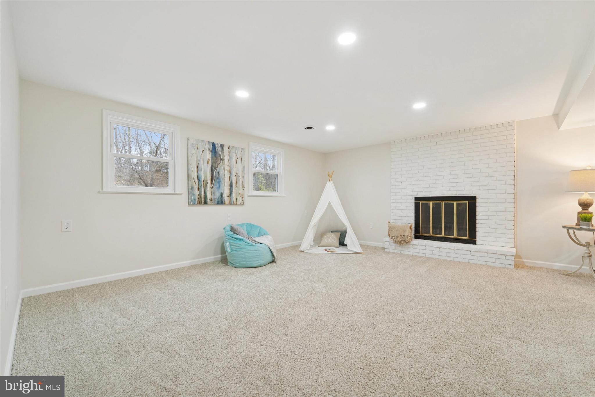 2672 Crownview Road Pottstown, PA 19464 - Photo 17 of 25 a view of empty room with front door