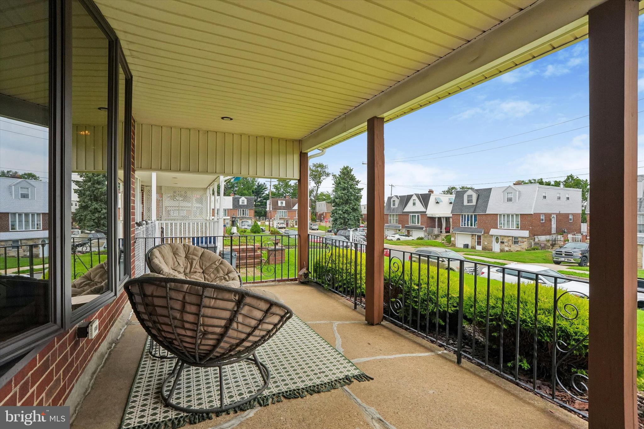 3447 Aubrey Avenue Philadelphia, PA 19114 - Photo 2 of 25
