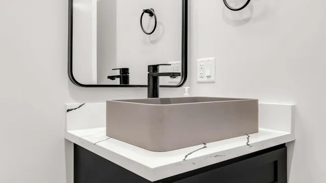 $765,000 | 11 Lodgepole Lane, Unit 11, Newry, ME 04261