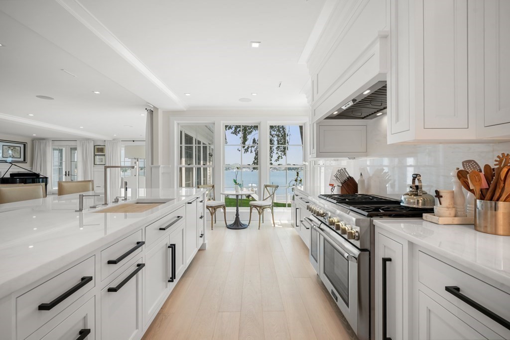 46 Winship Avenue Wareham, MA 02571 - Photo 11 of 42