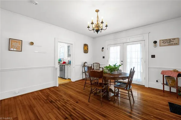 $319,900 | 1102 Courtland Avenue, Reidsville, NC 27320
